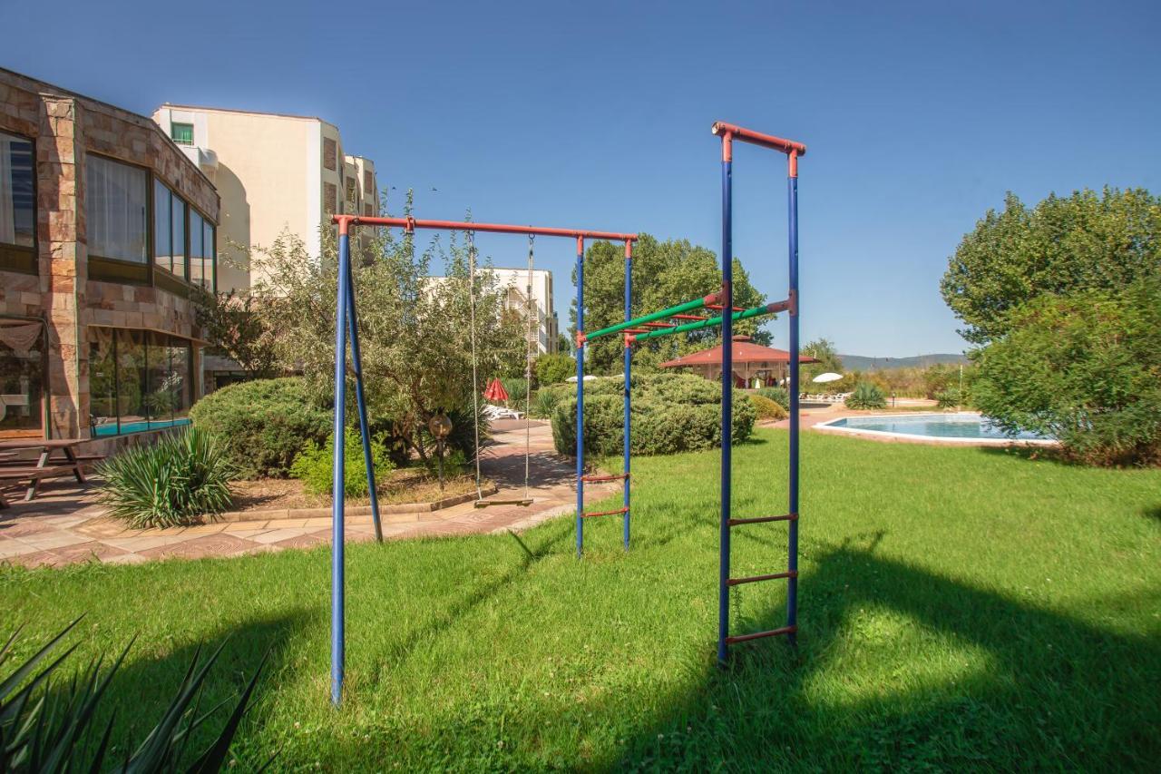 Amfibia Beach Complex Napospart Kültér fotó