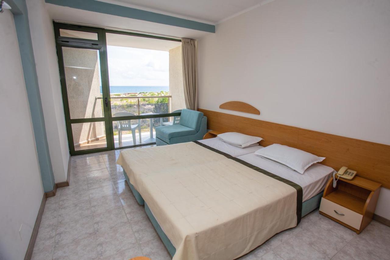 Amfibia Beach Complex Napospart Kültér fotó