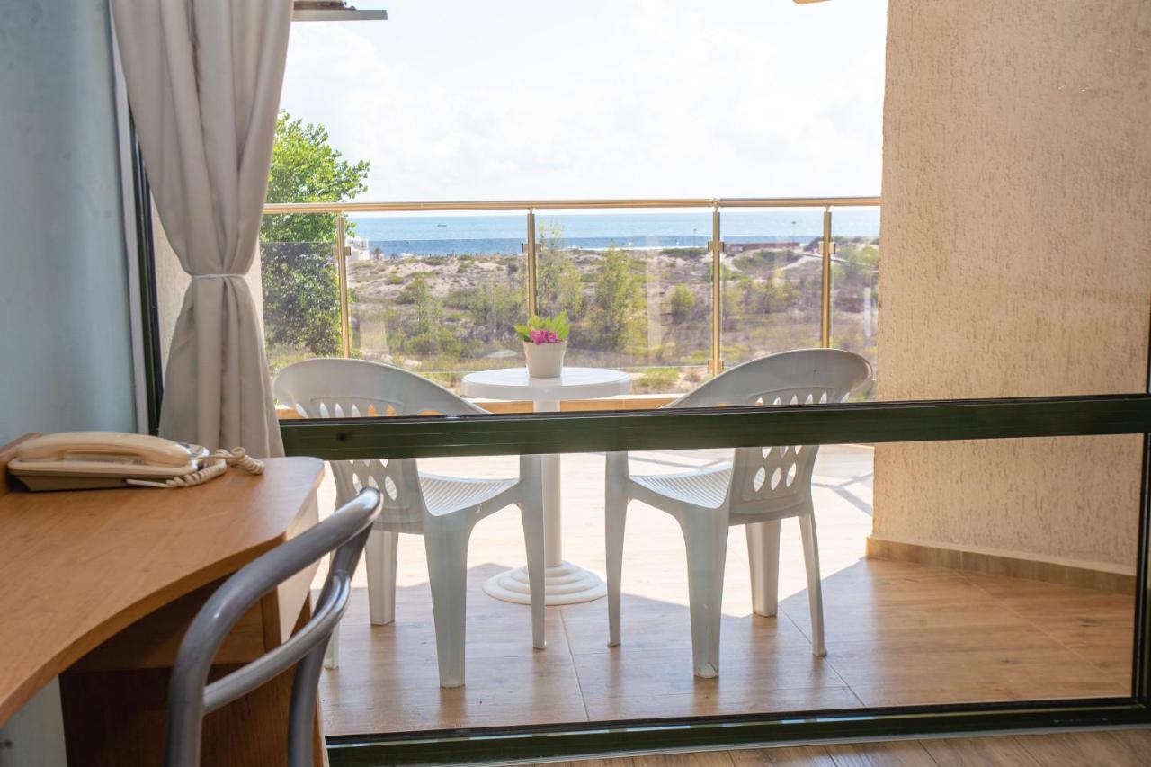 Amfibia Beach Complex Napospart Kültér fotó