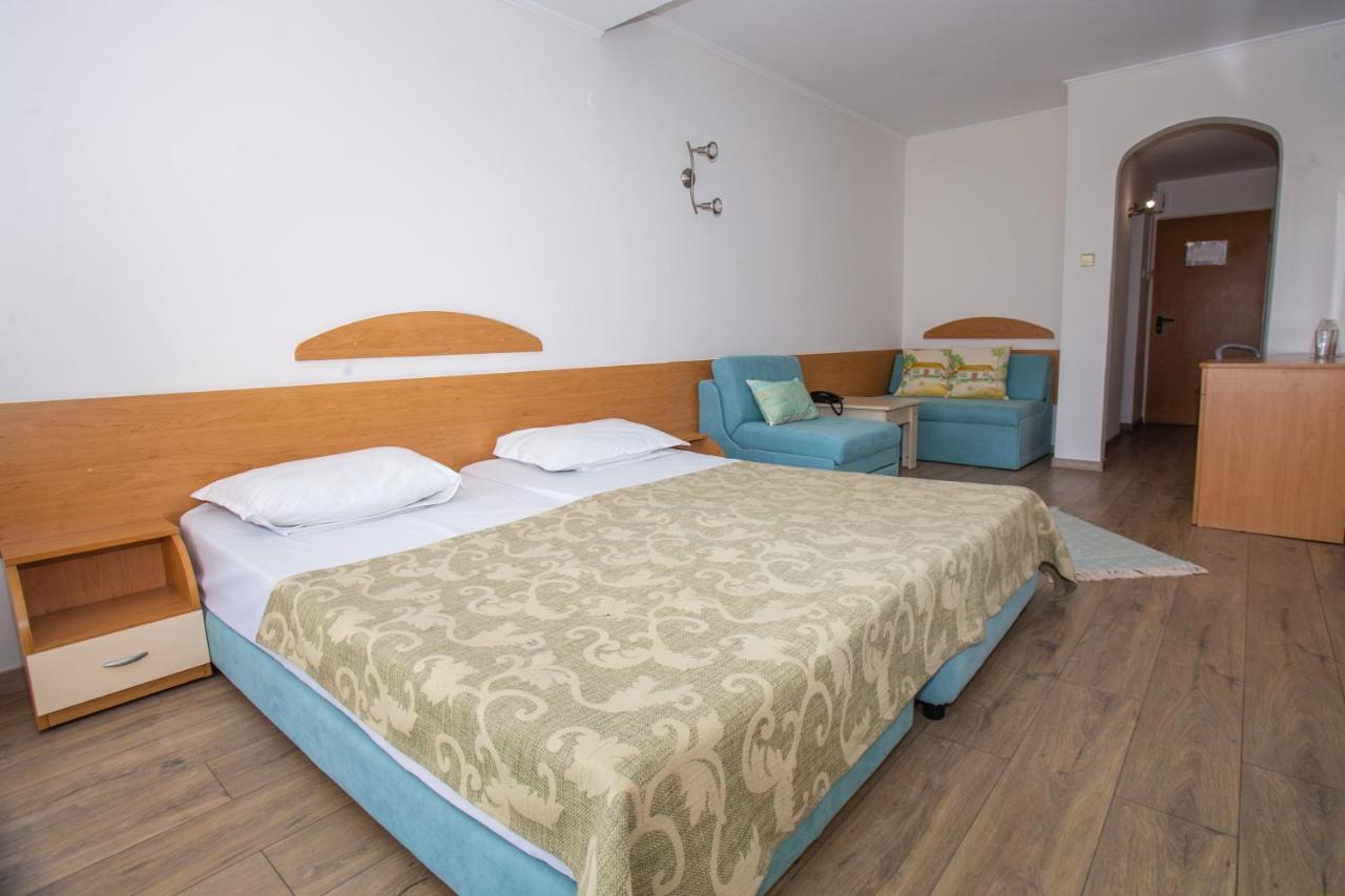Amfibia Beach Complex Napospart Kültér fotó