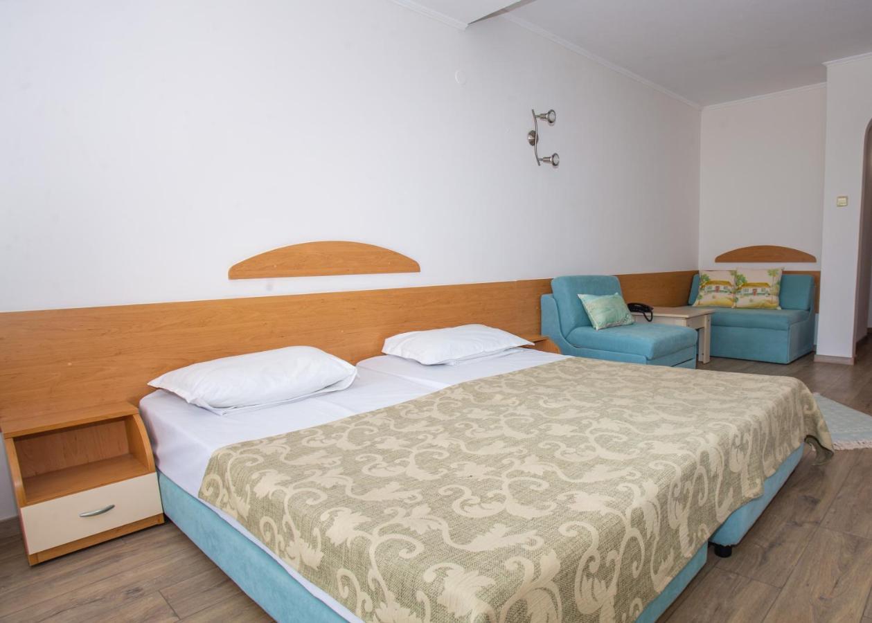Amfibia Beach Complex Napospart Kültér fotó